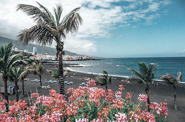 playas de arena negra en Tenerife