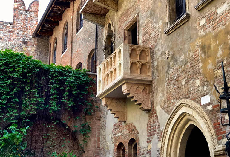 balcón Romeo y Julieta en Verona