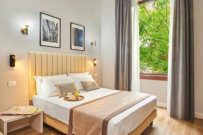 hoteles cerca estacion tren florencia