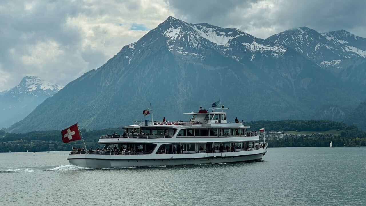 Lago Thun paseo en barco