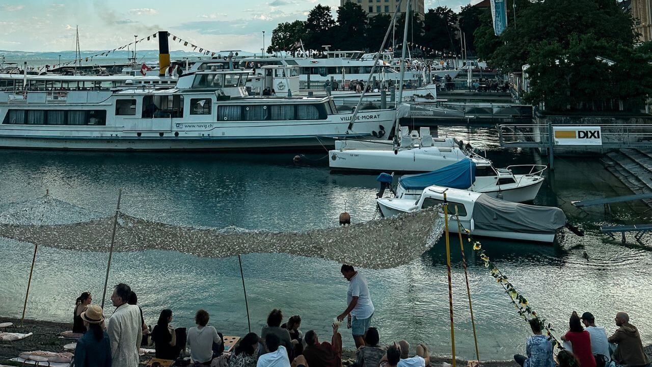 paseo en barco lago neuchatel